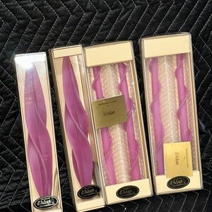 d'Adati Purple and Cream Candle Set